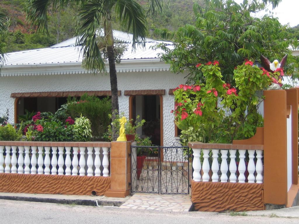 Villa Milou Baie Sainte Anne Oda fotoğraf