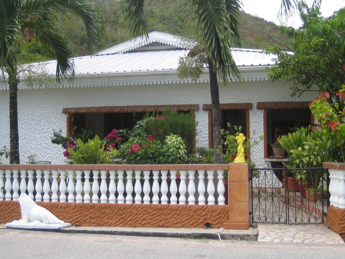 Villa Milou Baie Sainte Anne Dış mekan fotoğraf